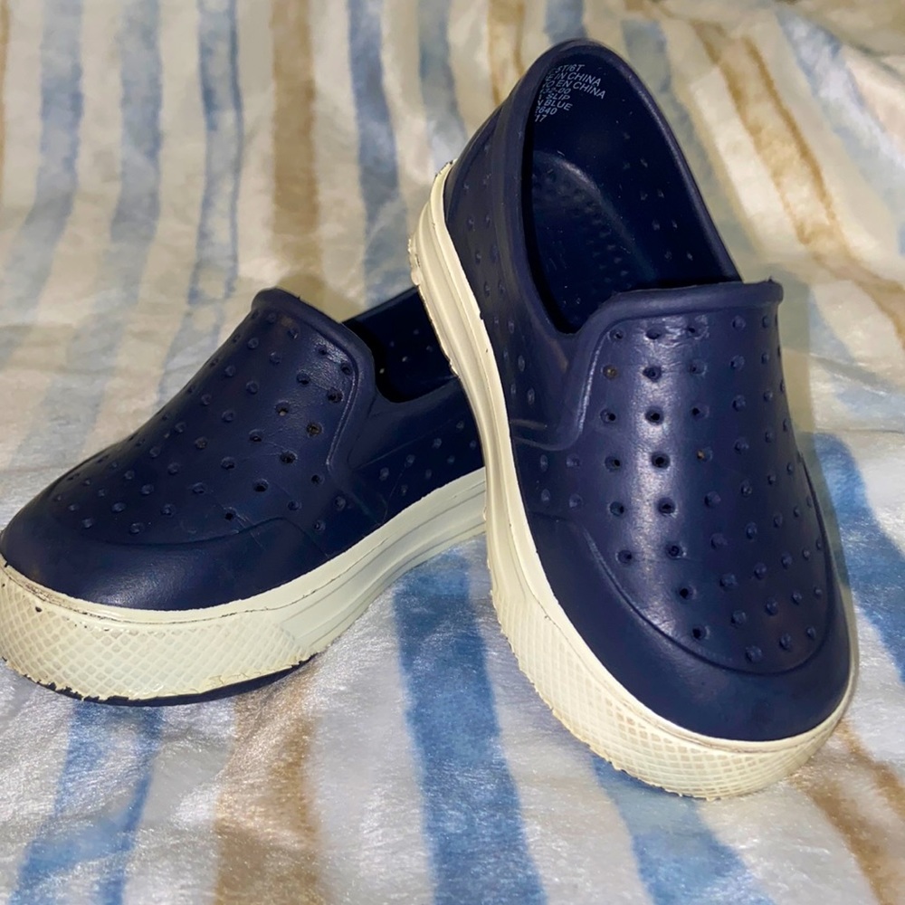 Gap shoes Brand New without Tags